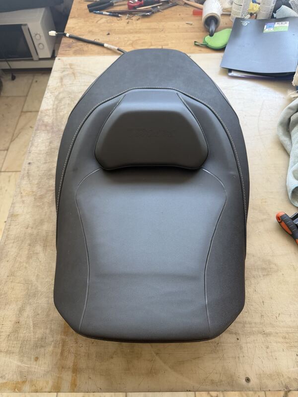 Selle noire d'origine